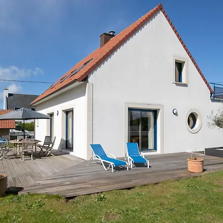Brign' By Interhome Holiday home Plouneour-Trez